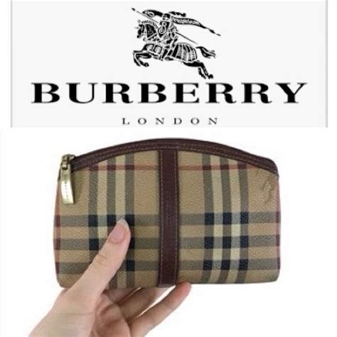 cosmetiquera burberry|Burberry makeup.